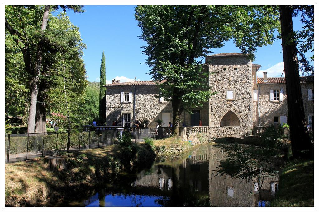 Domaine De Saint Charles Otel Les Plans Dış mekan fotoğraf